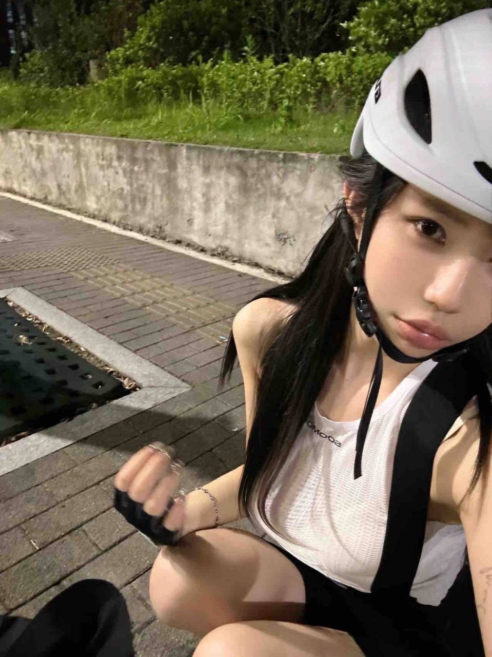 超嫩小辣妹莘莘