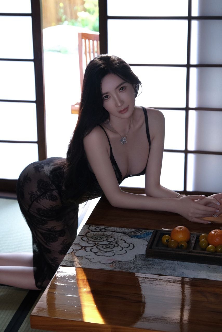 性感撩人莎莎
