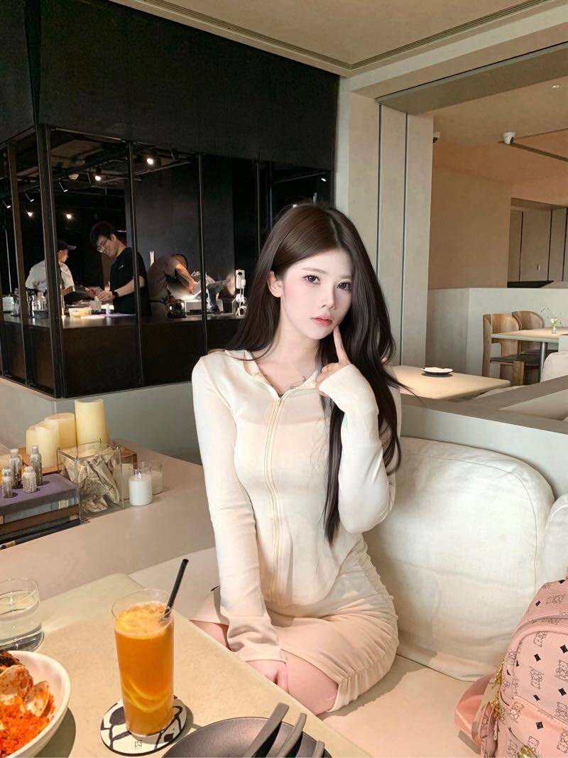 干净耐看小姐姐安莹莹