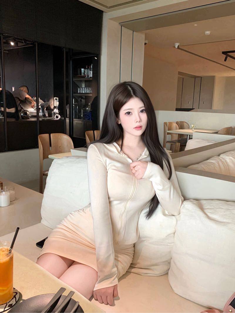 干净耐看小姐姐安莹莹