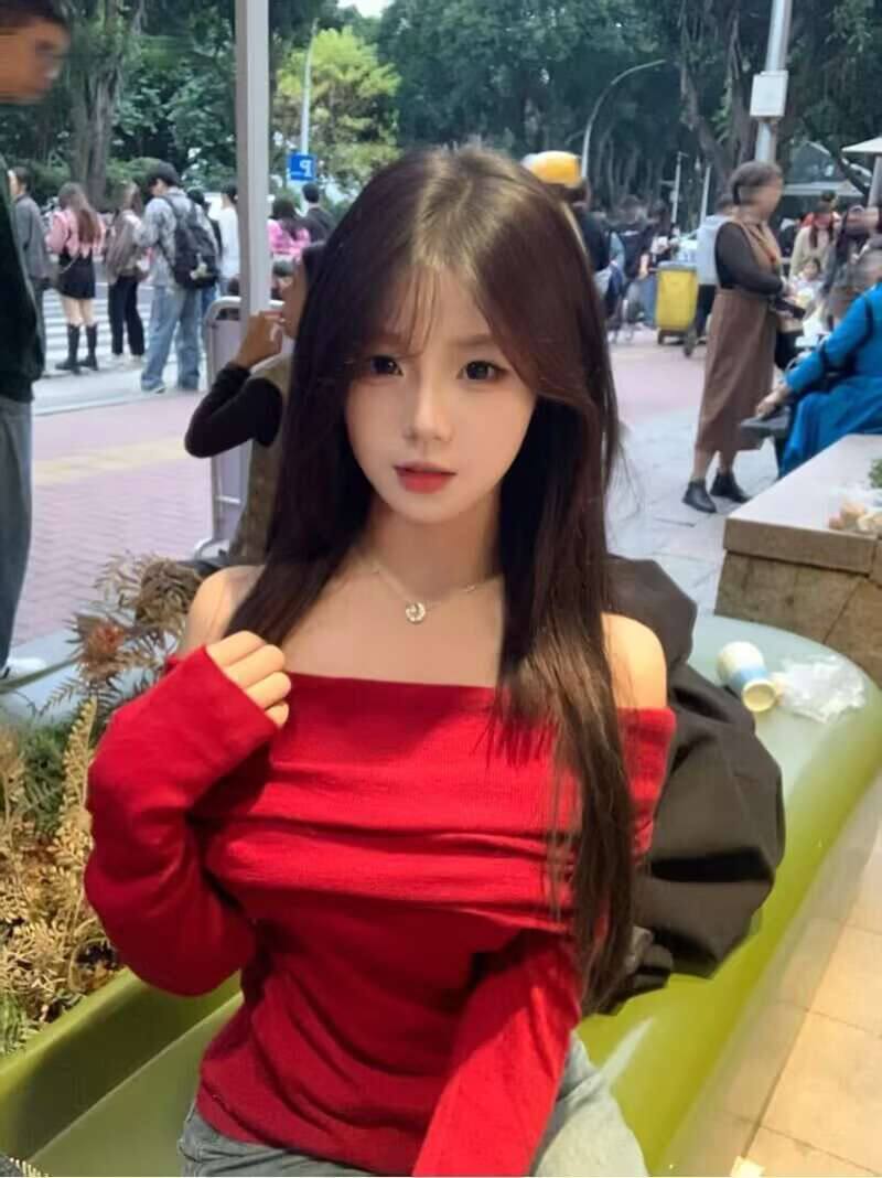 娇小可人安瑾