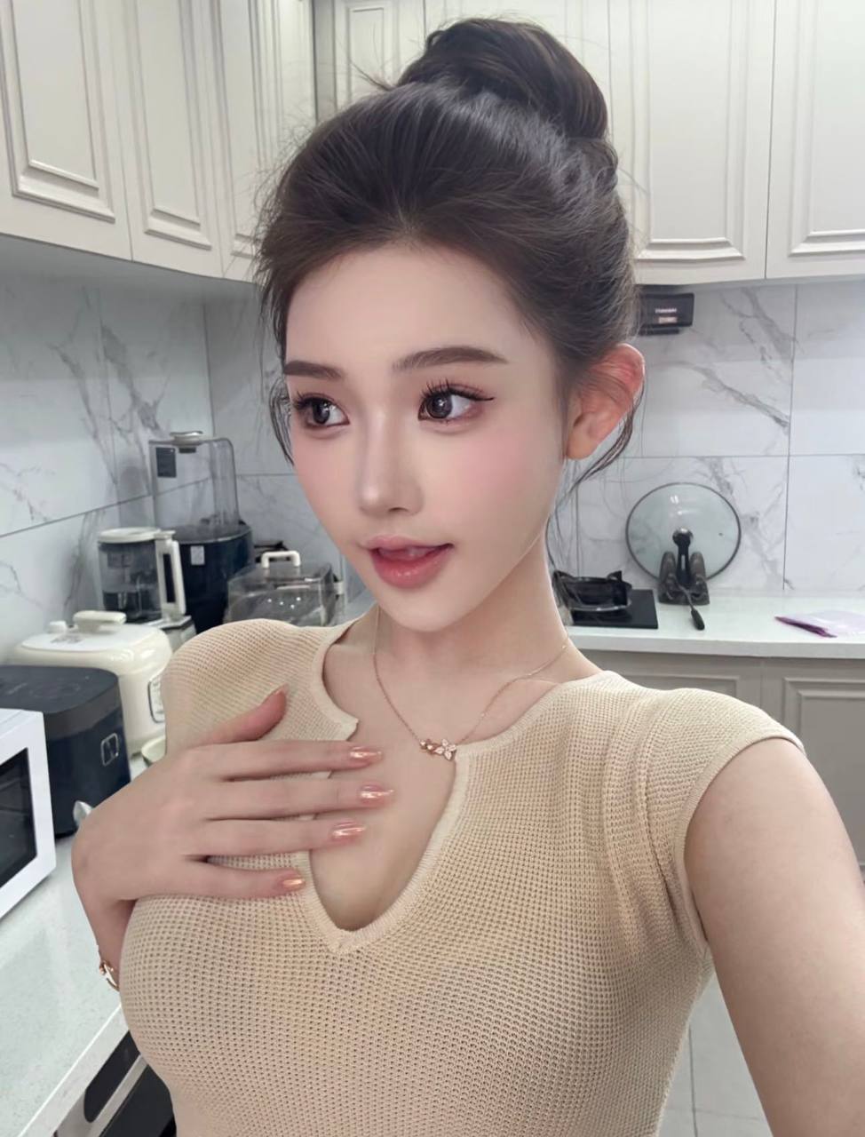 爱笑甜妹珞伊
