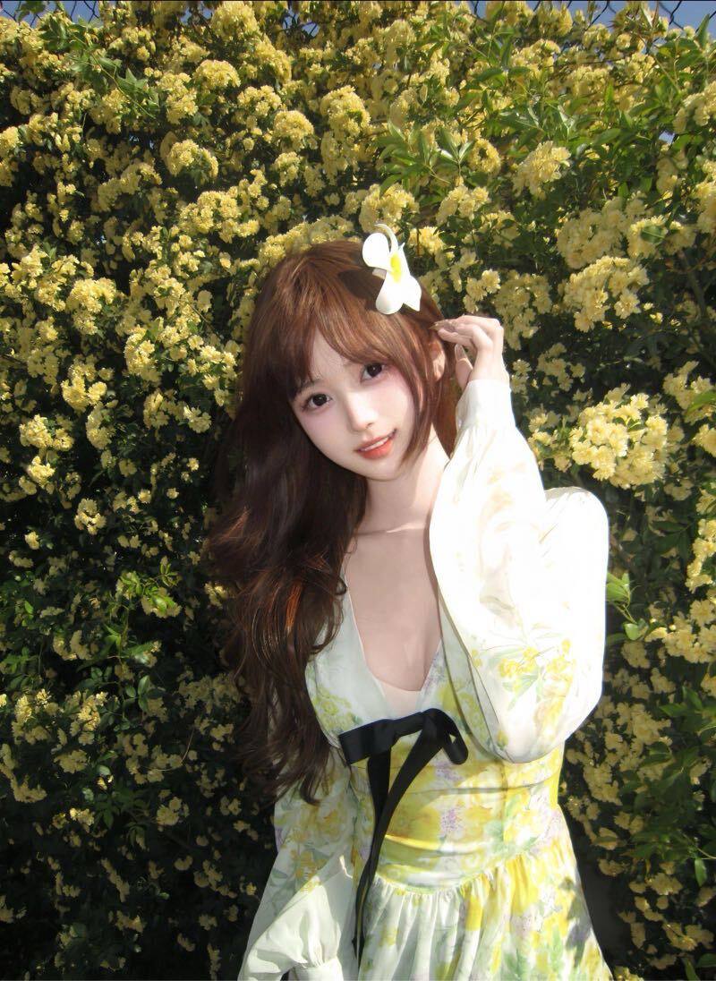 甜美初恋感莱拉