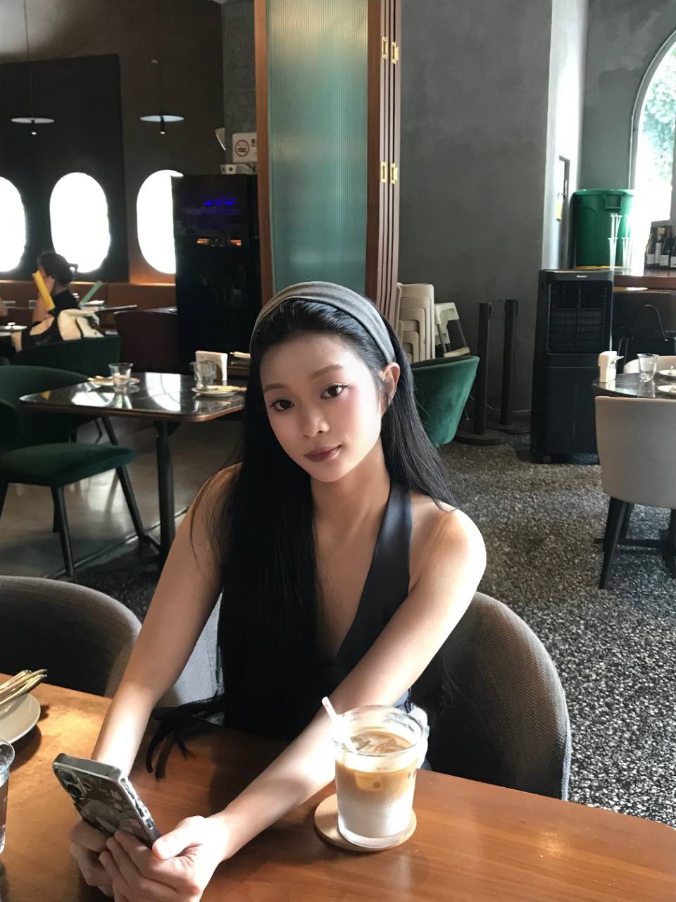 长腿纤细身材布兰达