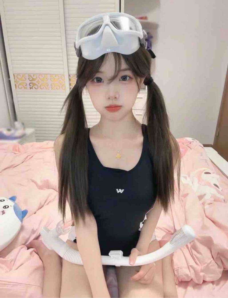 纯情小女友Fyreth