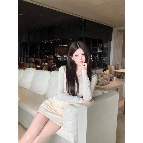 干净耐看小姐姐安莹莹