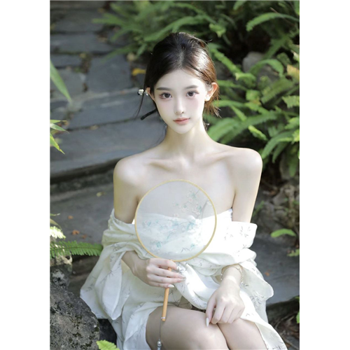 表演专业学生Eleni