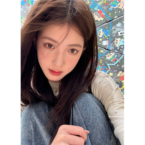 白嫩俏佳人麦麦